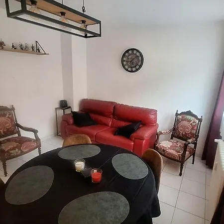 Avec Parking Апартаменты *