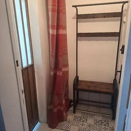 Avec Parking Апартаменты *